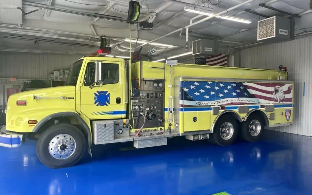 PFA0233 2001 Freightliner/American LaFrance Pumper Tanker