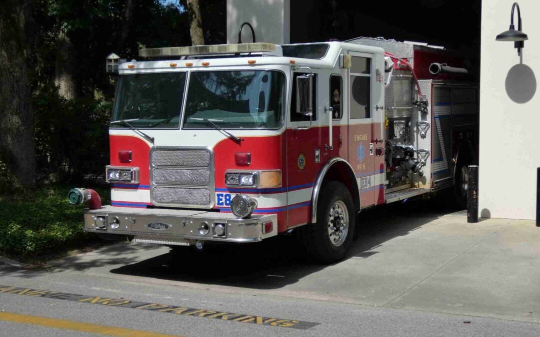 BPFA0263 2005 Pierce Enforcer Top Mount Pumper